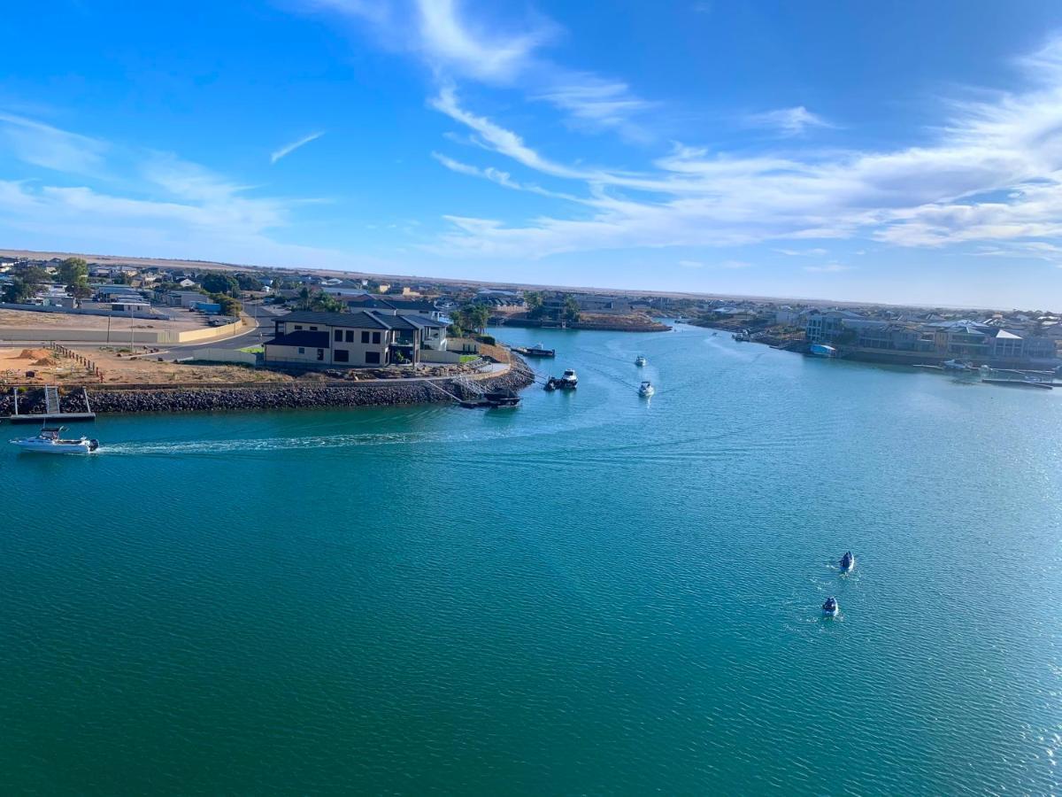 Wallaroo Marina Luxury Apartment Exteriör bild